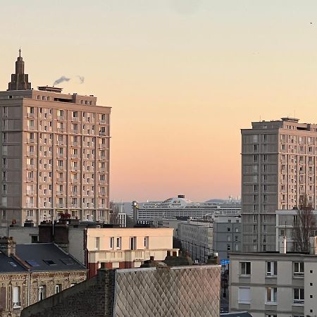 Le Petit Nid Perche Sous Les Toits, Vue Mer Le Havre Eksteriør billede